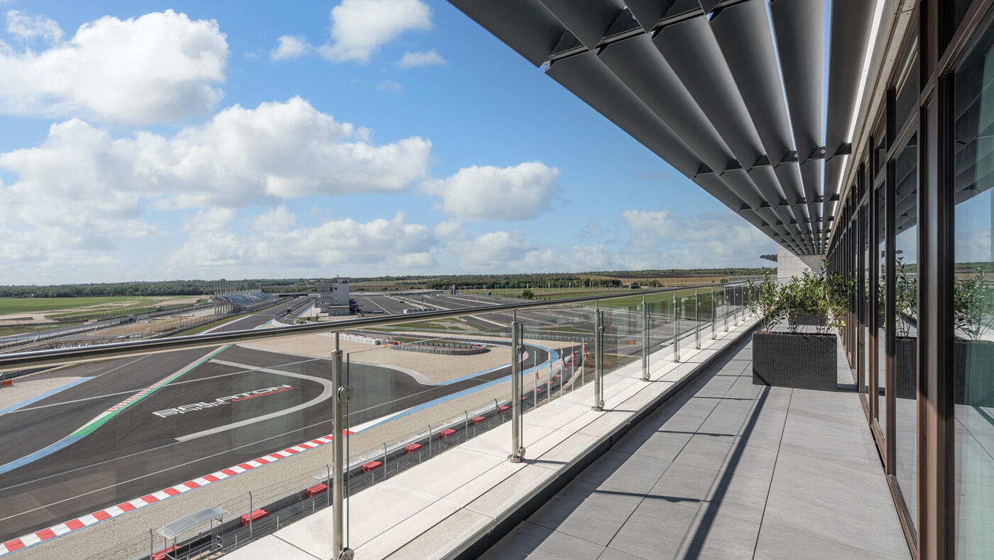 Trackside Terrace